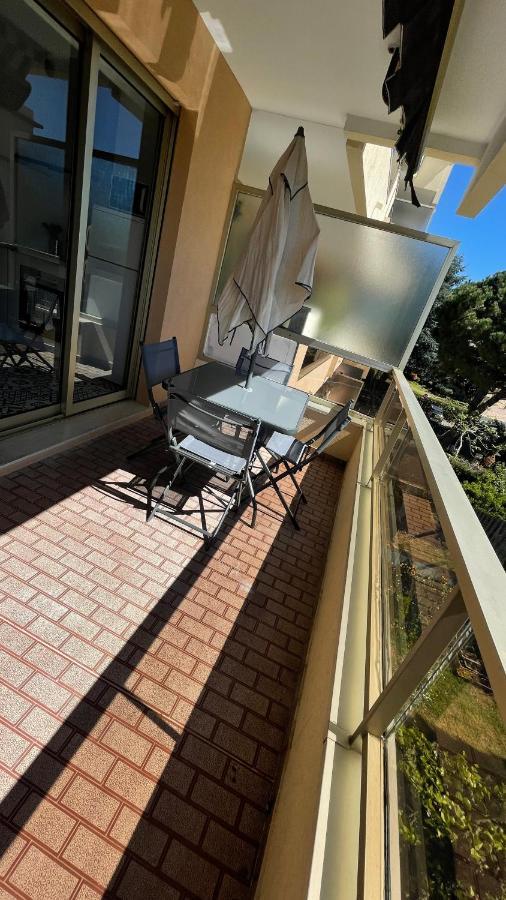 Appartement Cuba Nice サン・ローラン・デュ・ヴァール エクステリア 写真
